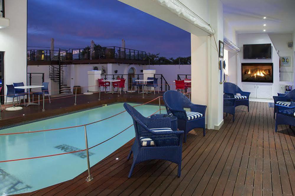Ahoy Boutique Guest House Порт-Элизабет Экстерьер фото